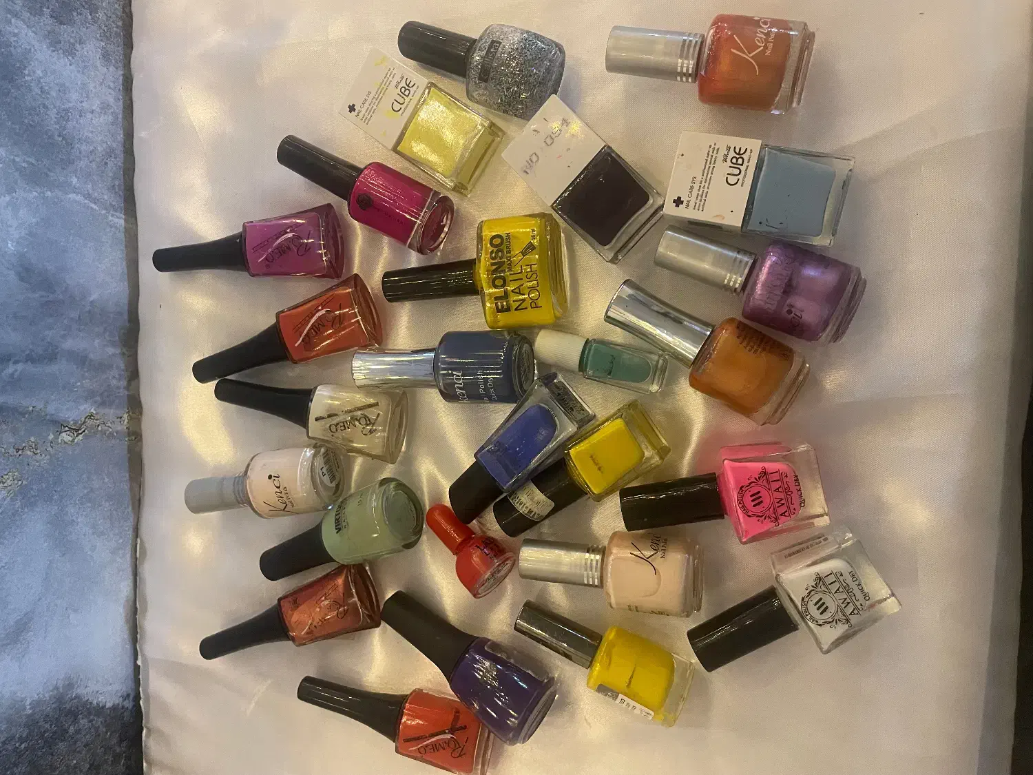 26عدد لاک ساده فقط 500هزار تومن|آرایشی، بهداشتی، درمانی|رشت, آزادگان|دیوار