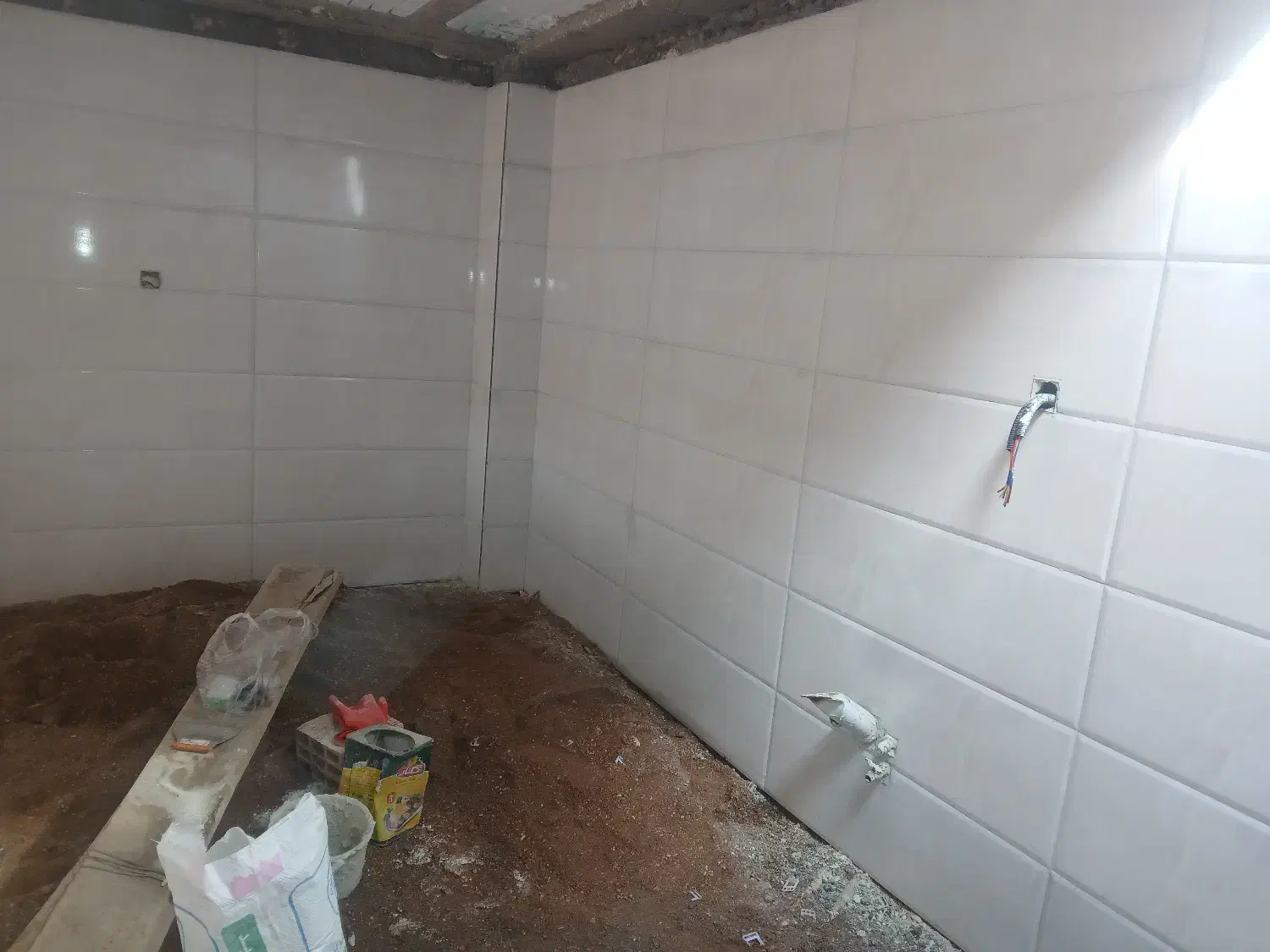 کاشی کاری بنای|خدمات پیشه و مهارت|مسجد سلیمان, |دیوار