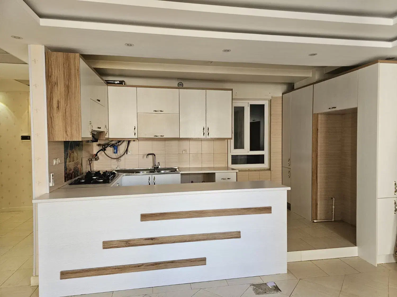 فروش آپارتمان باغستان غربی