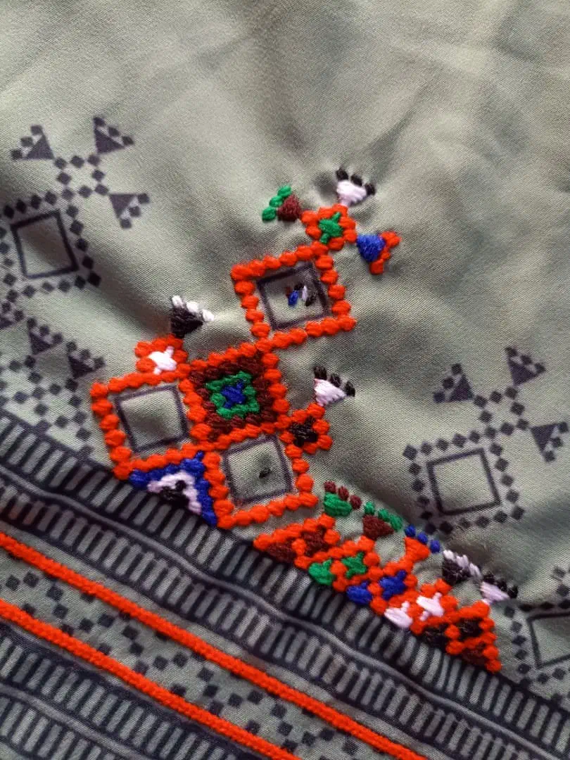 موسوم|لباس|زاهدان, |دیوار