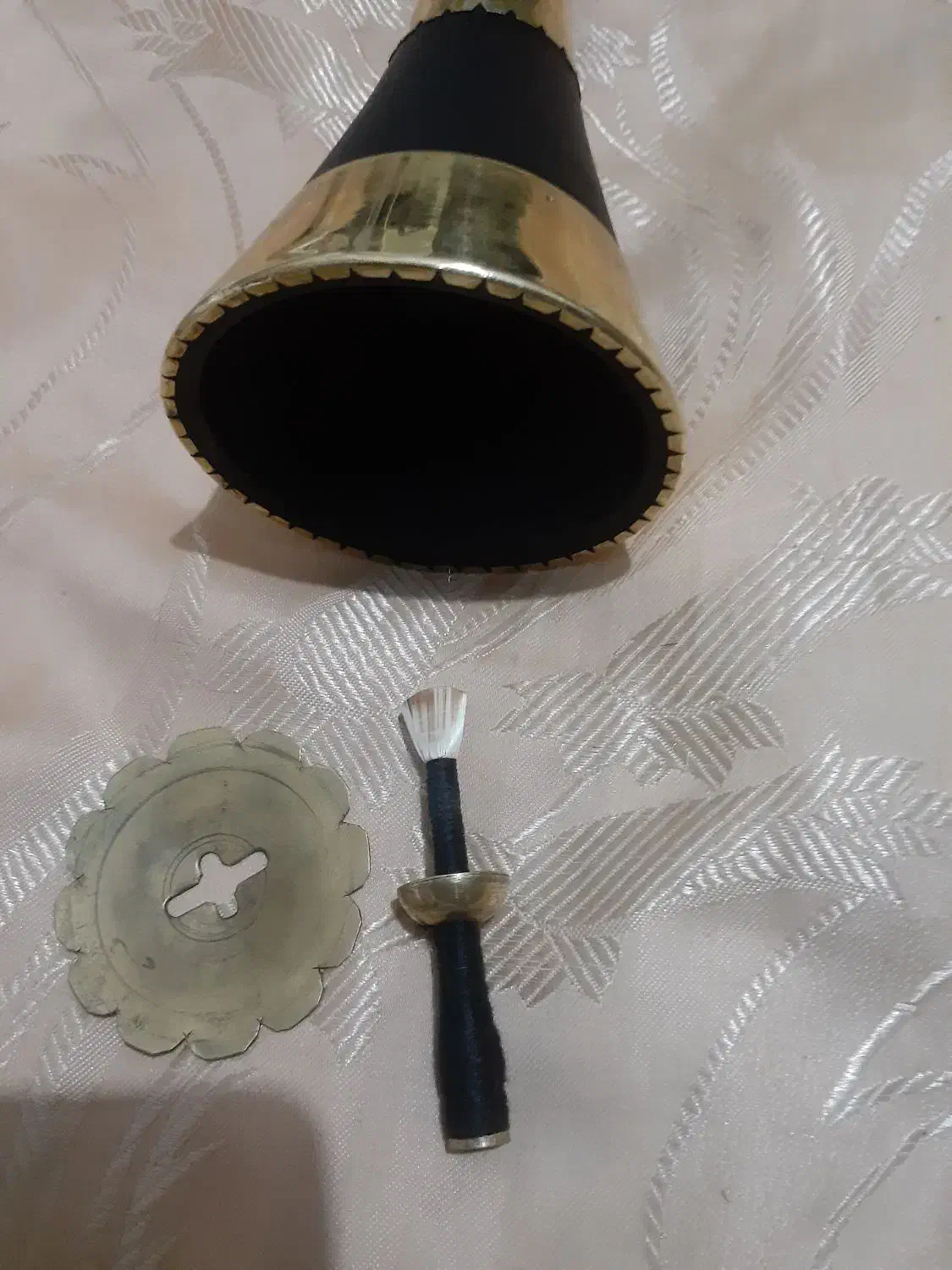 سرنا|سازهای بادی|داران, |دیوار