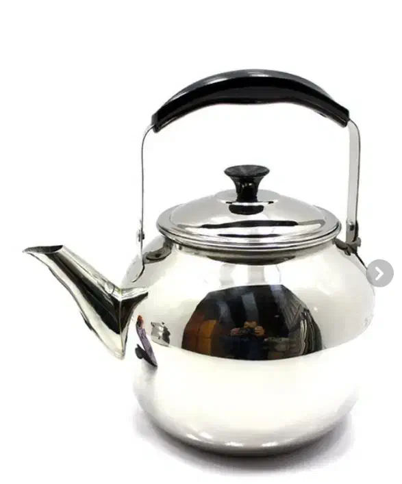 کتری و قوری چینی|قوری، کتری، قهوه‌ساز دستی|همدان, |دیوار