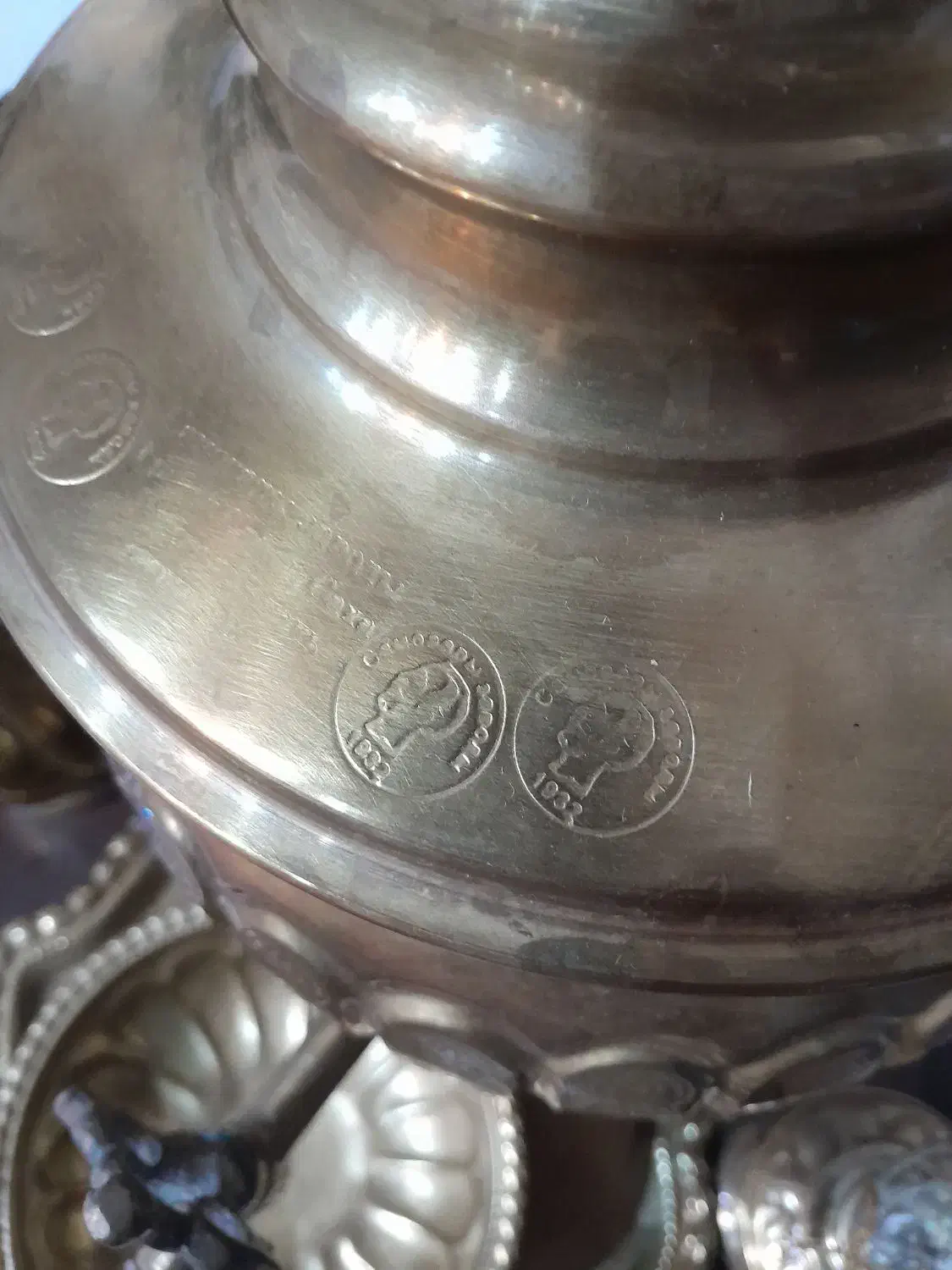 سماورذغالی برنجی ۶لیتری بامهرروس|سماور، چای‌ساز، قهوه‌ساز|فردیس, فردیس|دیوار