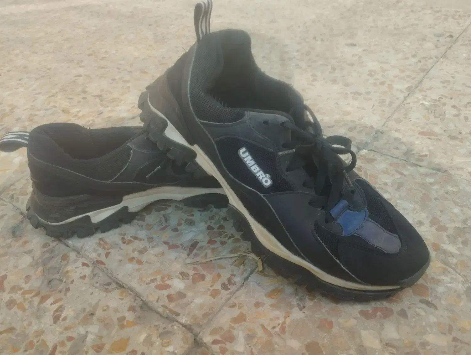 کتونی خارجی سایز42|کیف، کفش، کمربند|خرم‌آباد, |دیوار