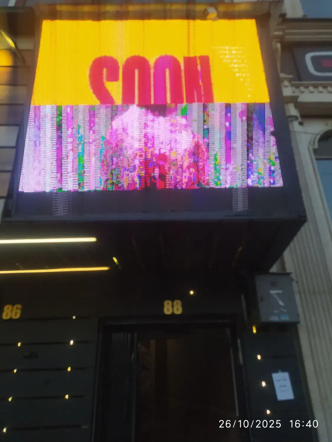 آشپز ماهر و نیروی کار آشپزخانه|استخدام خدمات فروشگاه و رستوران|تهران, نیلوفر|دیوار