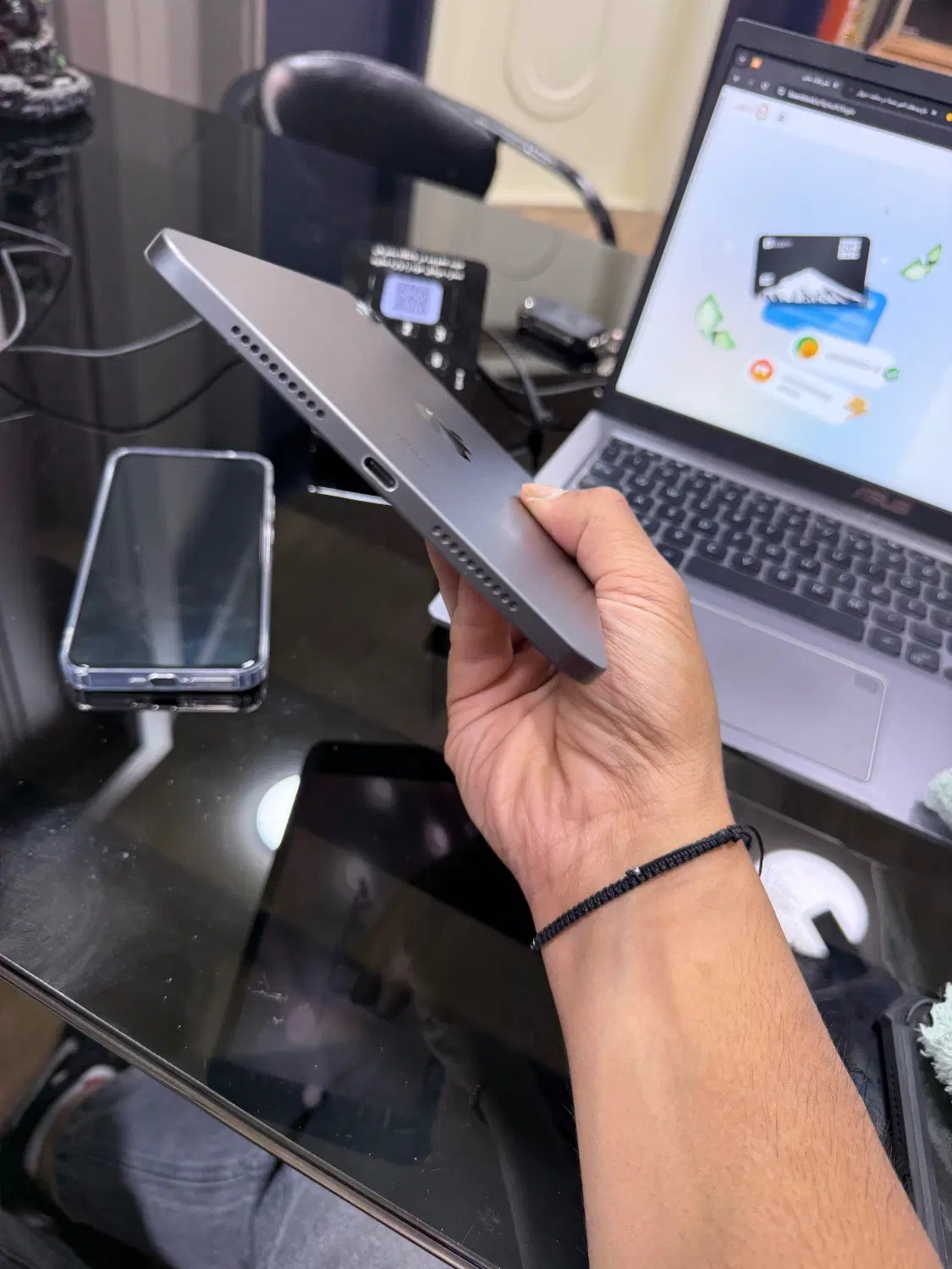 ipad6 mini|تبلت|تهران, دبستان|دیوار