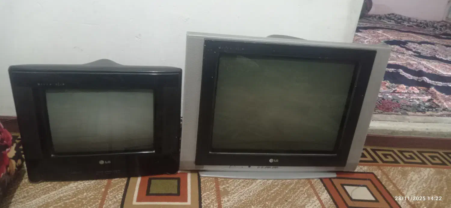 دوتا تلوزیون الجی|تلویزیون و پروژکتور|مشهد, شهید معقول|دیوار