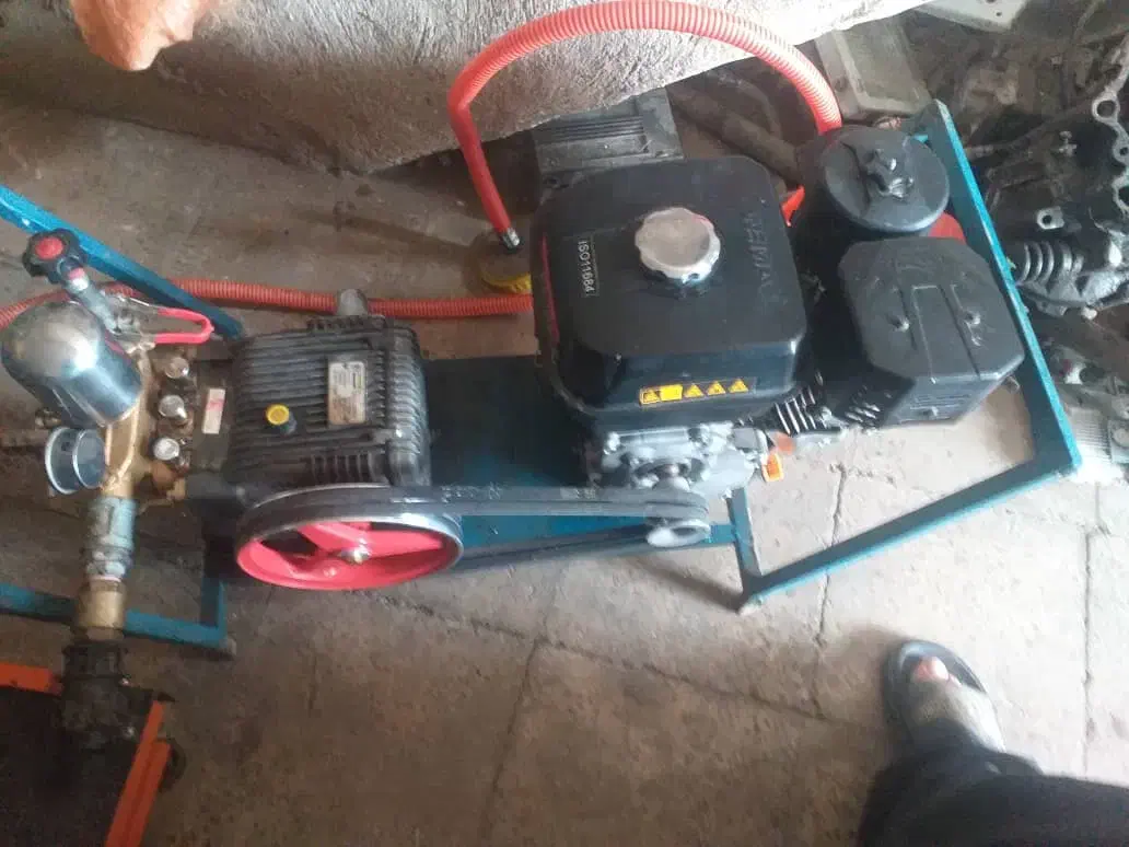 کارواش بنزینی گازوئیل|ماشین‌آلات صنعتی|سنندج, |دیوار