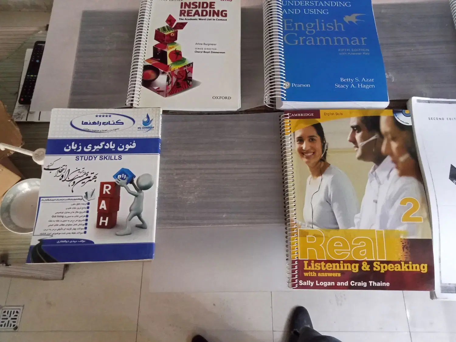 کتاب رشته زبان انگلیسی 8جلد|کتاب و مجله آموزشی|اصفهان, سپاهانشهر|دیوار
