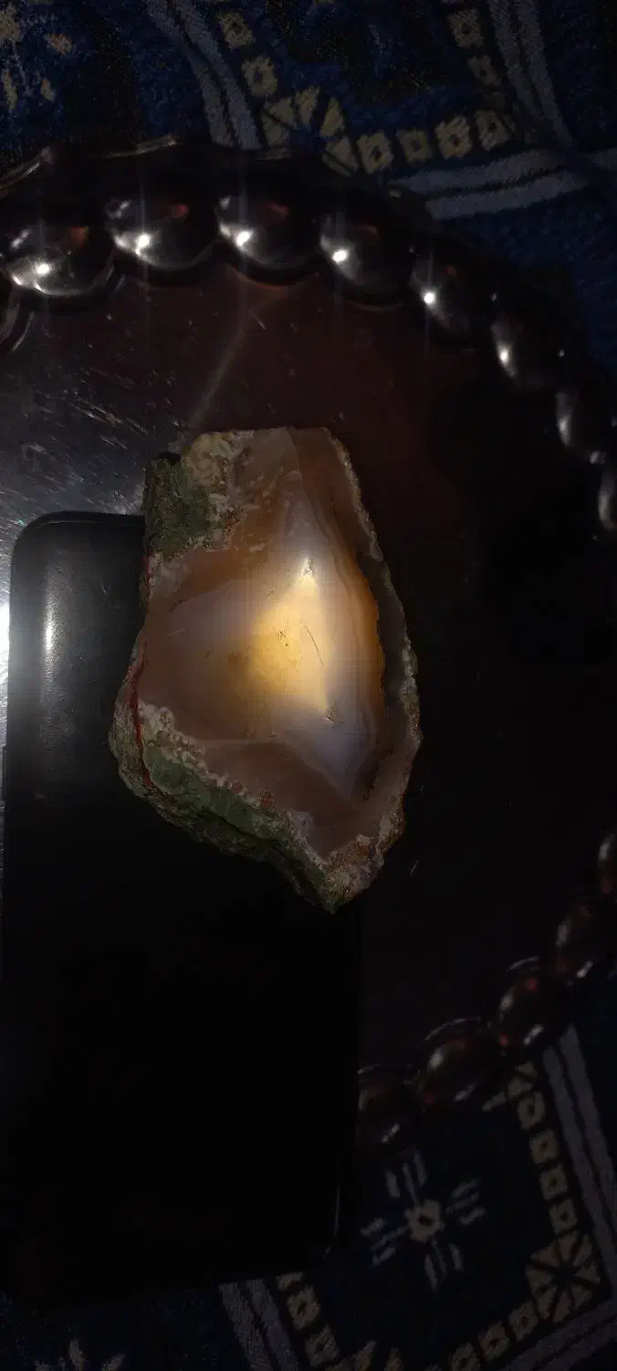 سنگ عقیق سلیمانی شجر|کلکسیون اشیاء عتیقه|اصفهان, ارغوانیه|دیوار