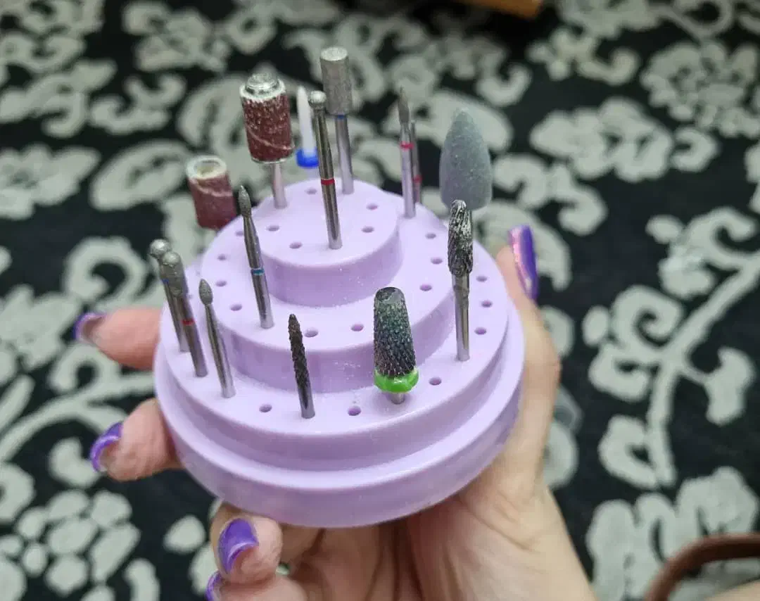 وسائل کامل ناخن اگر نقدا خریداری شود با تخفیف عالی|آرایشی، بهداشتی، درمانی|کاشان, فاز ۲ ناجی آباد|دیوار