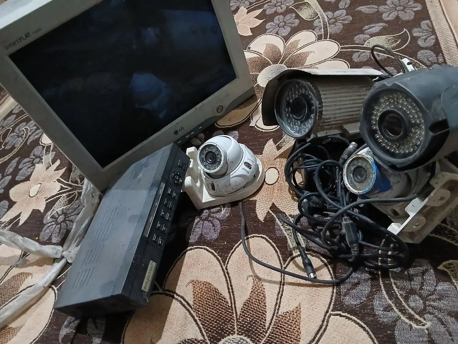 دوربین مداربسته|دوربین مداربسته|تاکستان, |دیوار