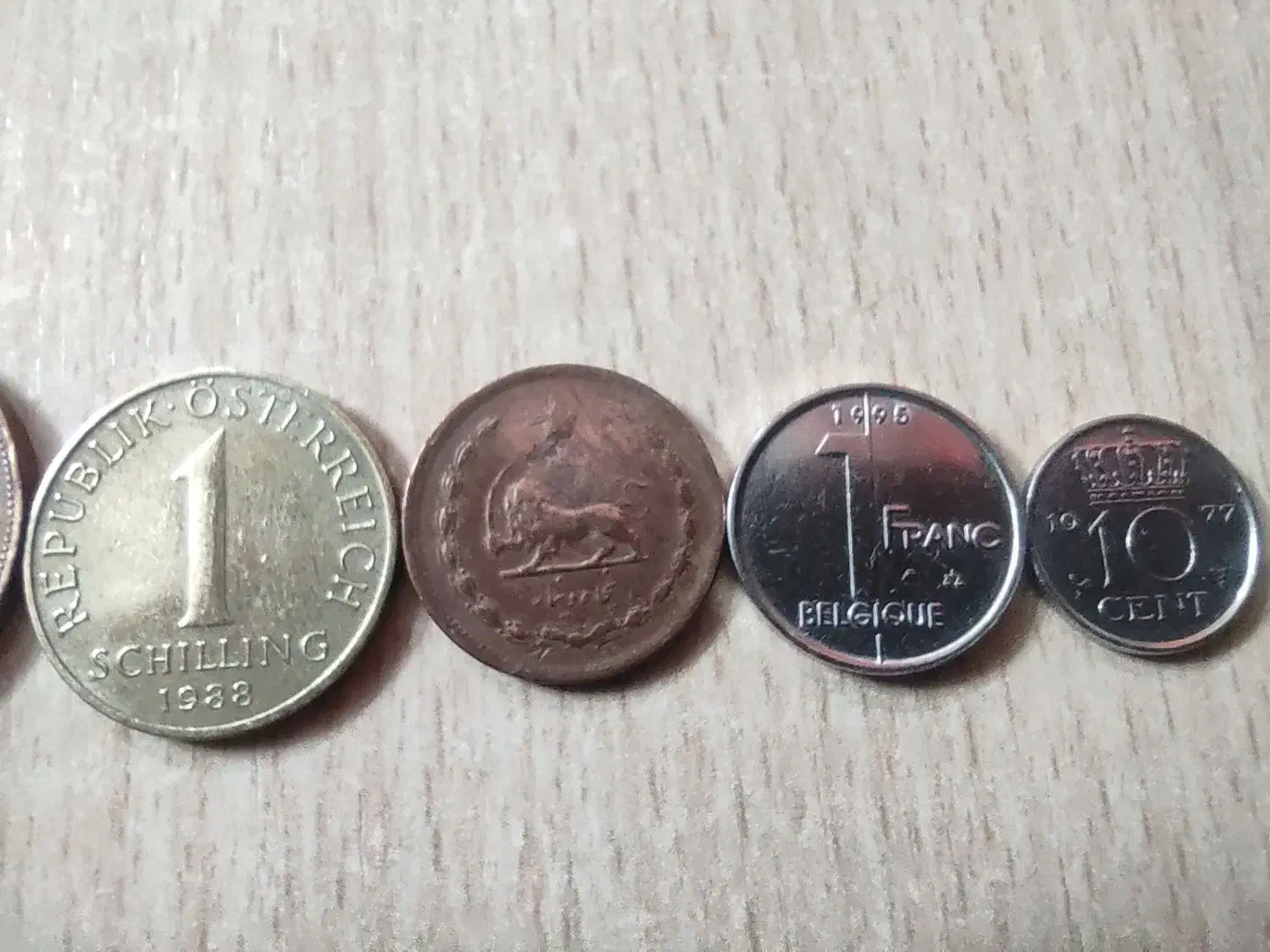 سکه های اروپایی قدیمی|کلکسیون سکه، تمبر، اسکناس|گرگان, |دیوار