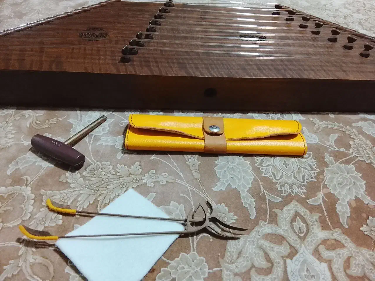 ساز سنتور|سازهای سنتی|گرگان, |دیوار