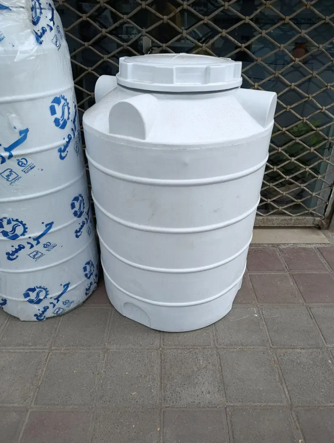 مخزن آب .پمپ آب|مصالح و تجهیزات ساختمان|رشت, توشیبا|دیوار