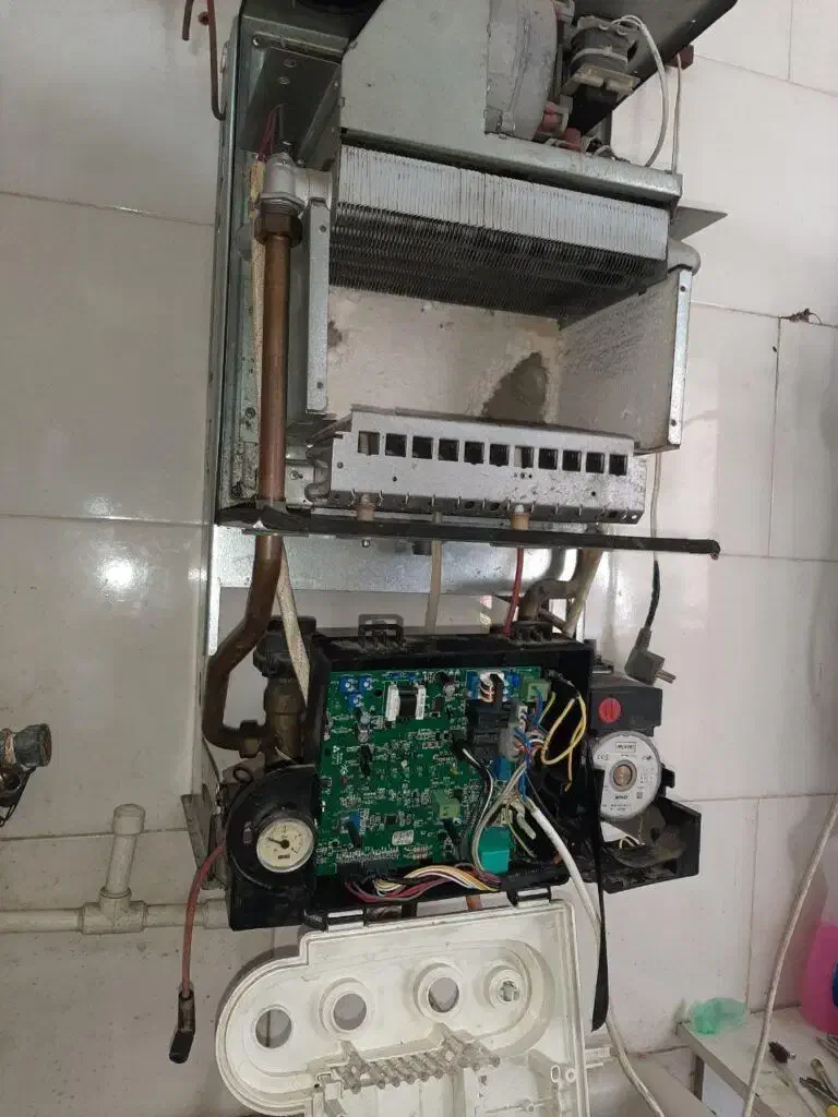 تعمیر و سرویس تخصصی پکیج در اصفهان / تمامی مدل ها|خدمات پیشه و مهارت|اصفهان, احمدآباد|دیوار