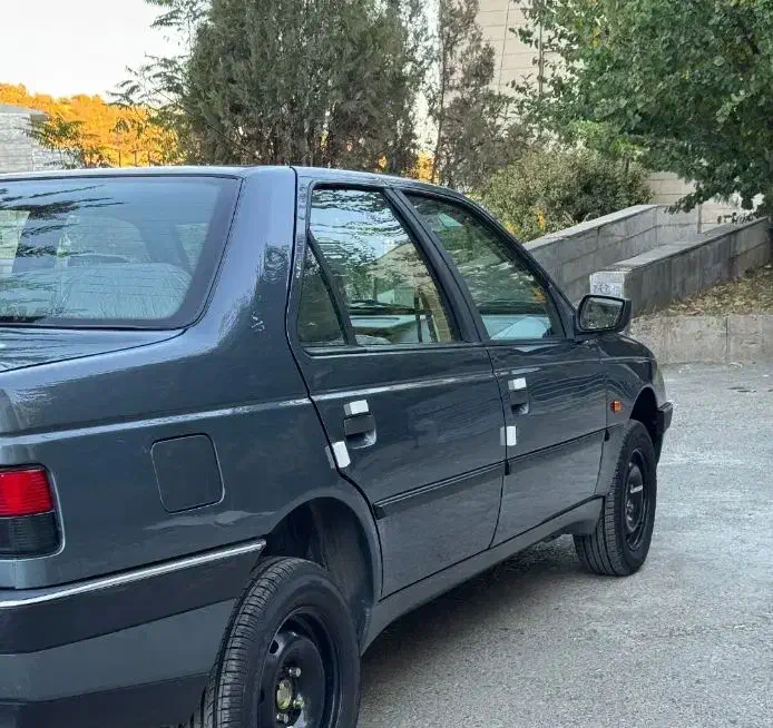 پژو مدل ۹۷درحددخشک|خودرو سواری و وانت|زاهدان, |دیوار