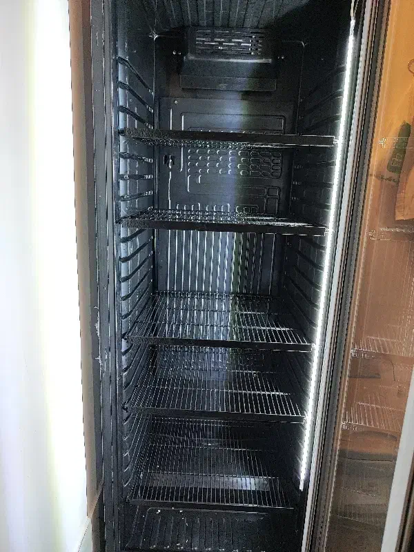 یخچال ایستاده ۷۰ سانت|فروشگاه و مغازه|صحنه, |دیوار