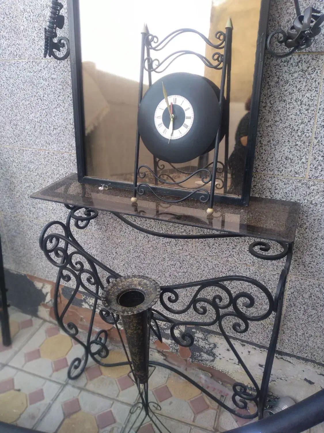 با سلام تختخواب فلزی تمیز سالم کمبودجا|تخت و سرویس خواب|بستان آباد, |دیوار