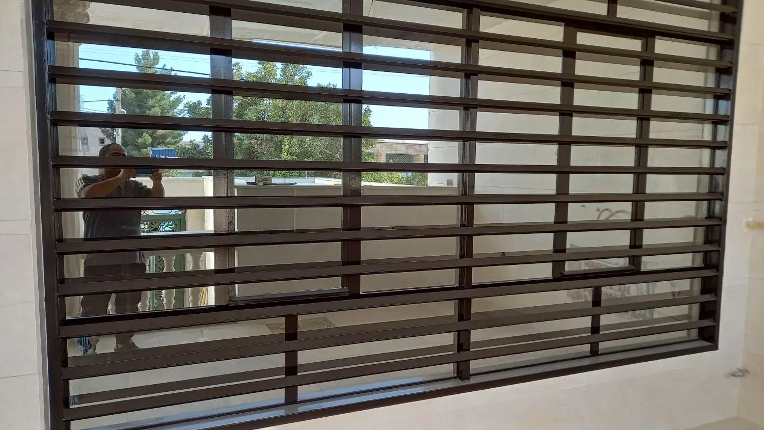 شیشه بری حسین|خدمات پیشه و مهارت|کوهدشت, |دیوار