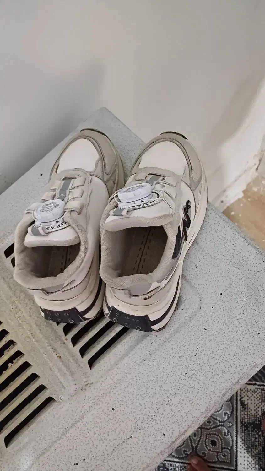 کفش بچگانه|کفش و لباس بچه|بروجرد, |دیوار