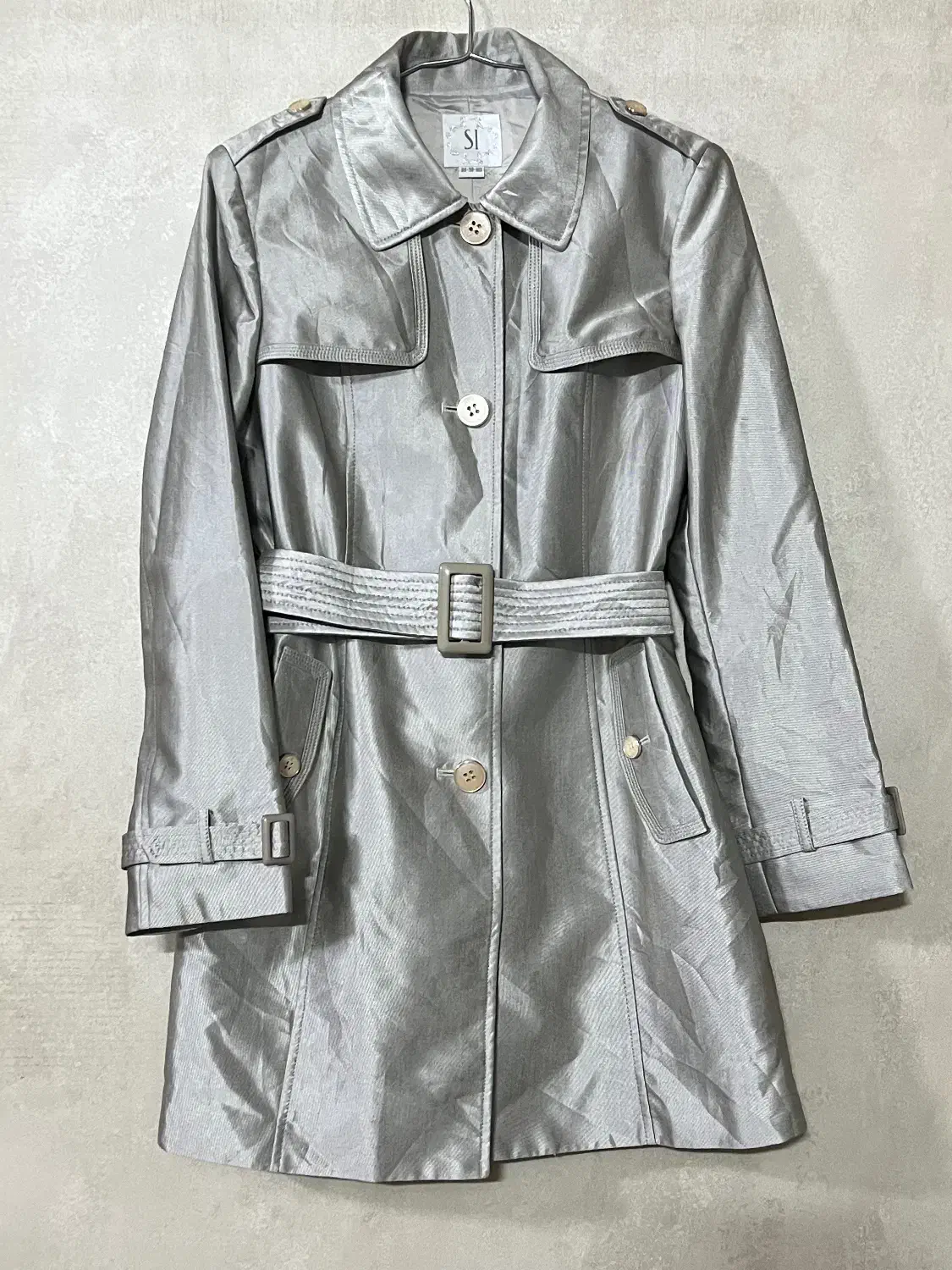 بارانی پاییزی ضد آب به قیمت مناسب|لباس|کرمان, |دیوار