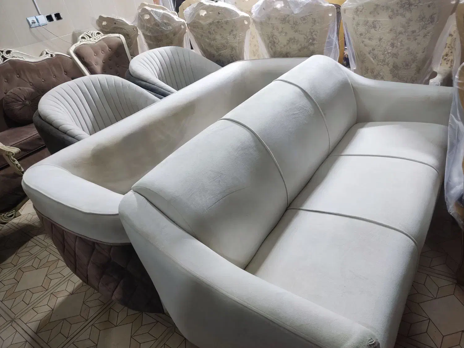 مبل و ناهارخوری|مبلمان خانگی و میز عسلی|سلماس, |دیوار