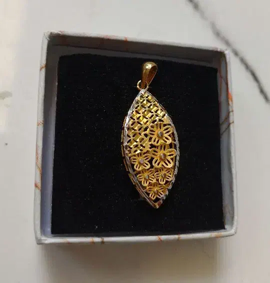 پلاک زنجیر طلا|جواهرات|دورود, |دیوار