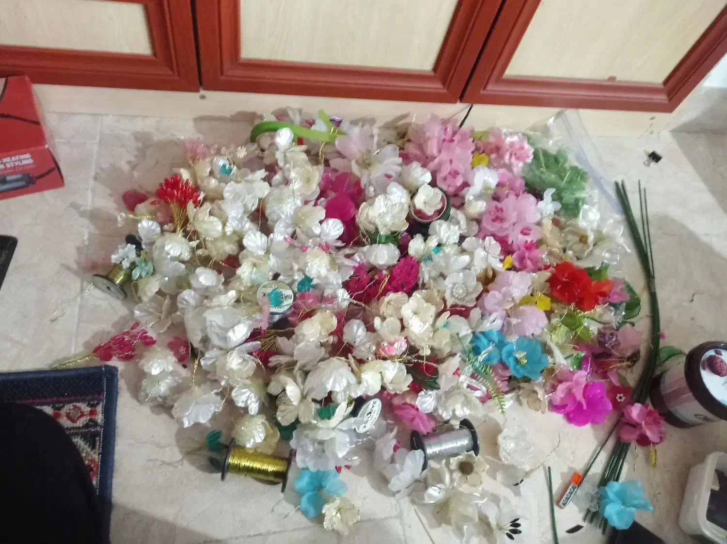 گل های کریستالی|گل مصنوعی|لاهیجان, لاشیدان|دیوار