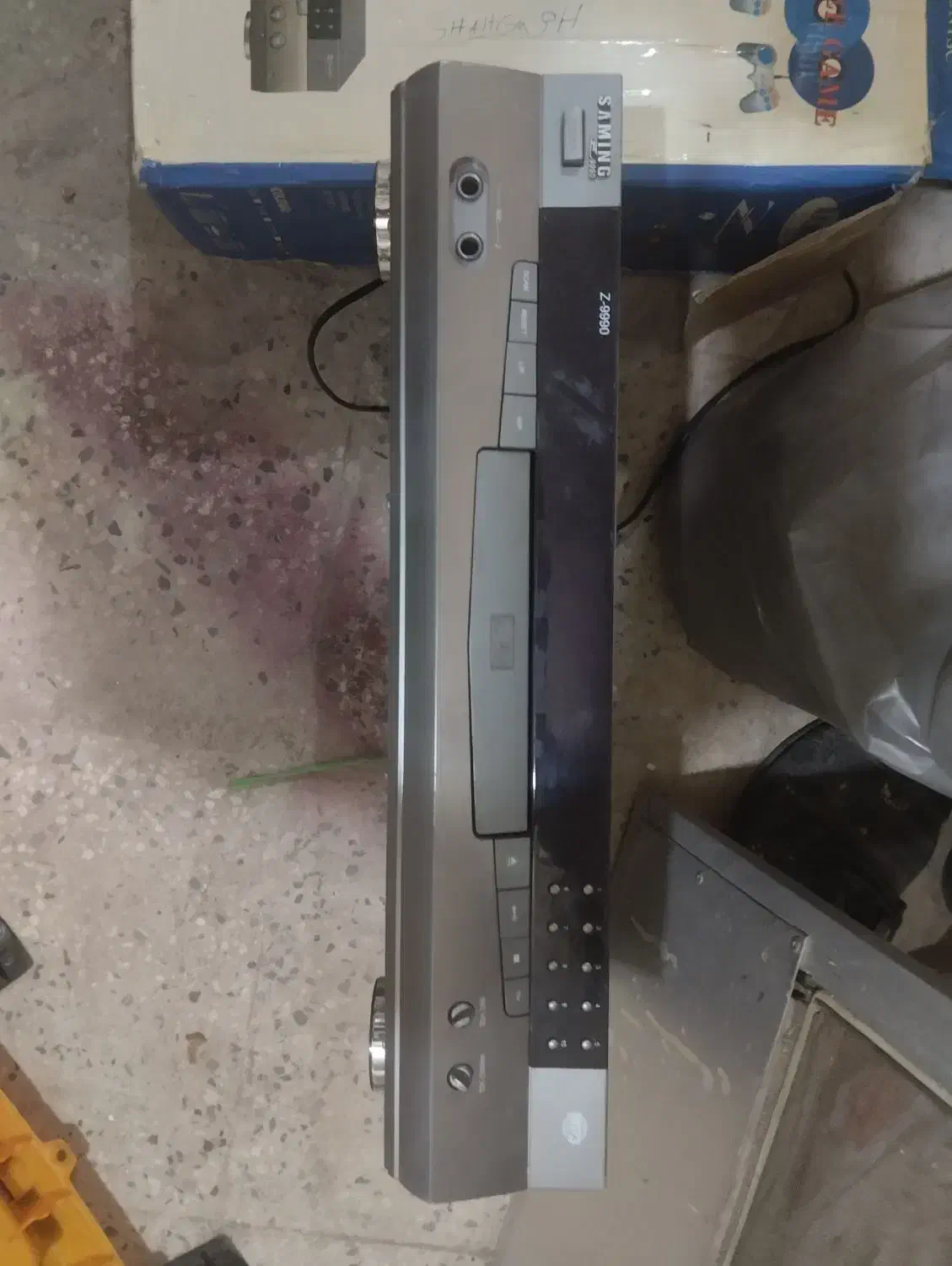 ویدیو چک|پخشکننده DVD و ویدیو|فولادشهر, A6|دیوار