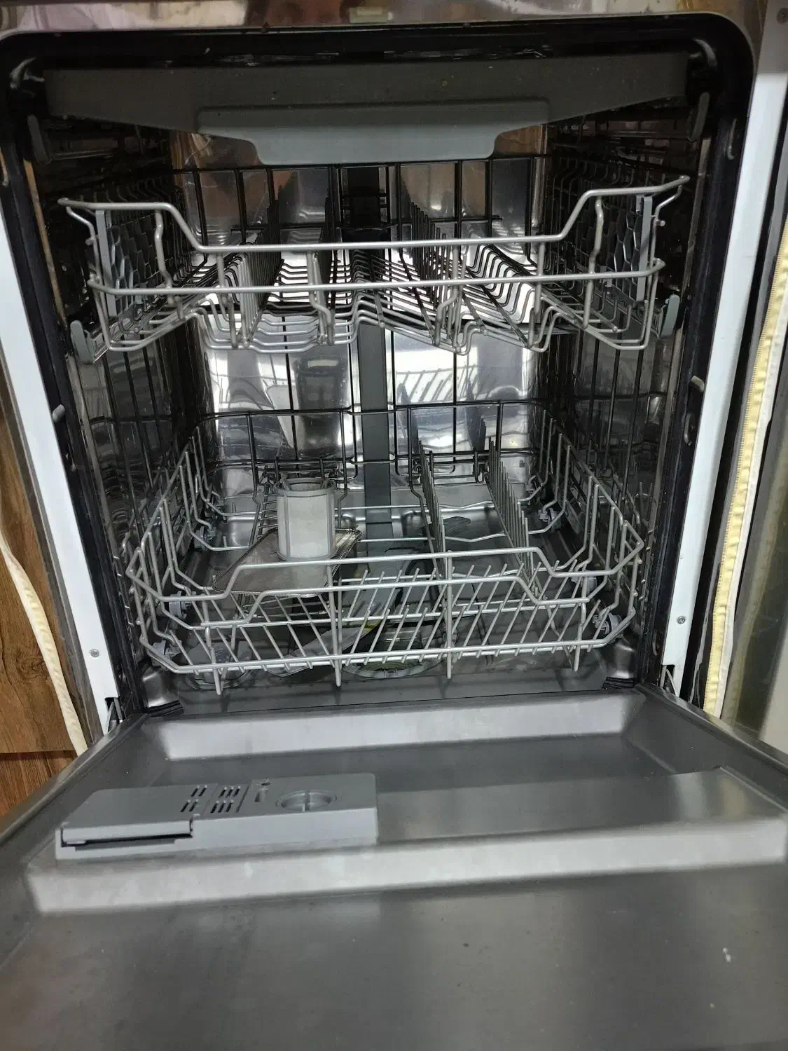 ماشین ظرفشویی14نفره در حد نو|ماشین ظرفشویی|مشکیندشت, |دیوار