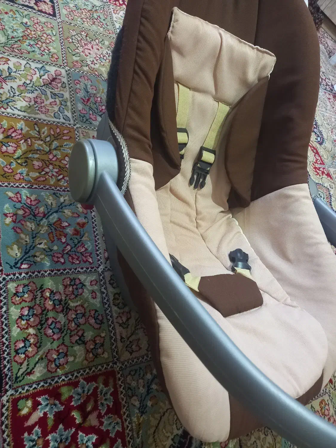 کریرکودک|کالسکه و لوازم جانبی|گنبد کاووس, |دیوار