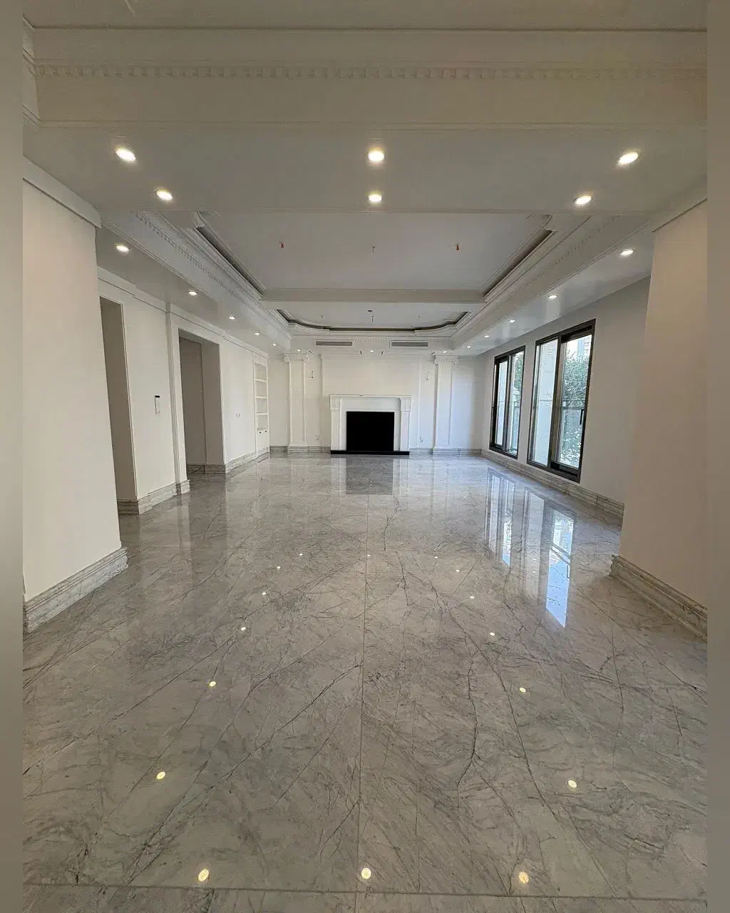 آپارتمان 190 متر کامرانیه/دنج و مشجر/ خوش نور|اجارهٔ آپارتمان|تهران, کامرانیه|دیوار