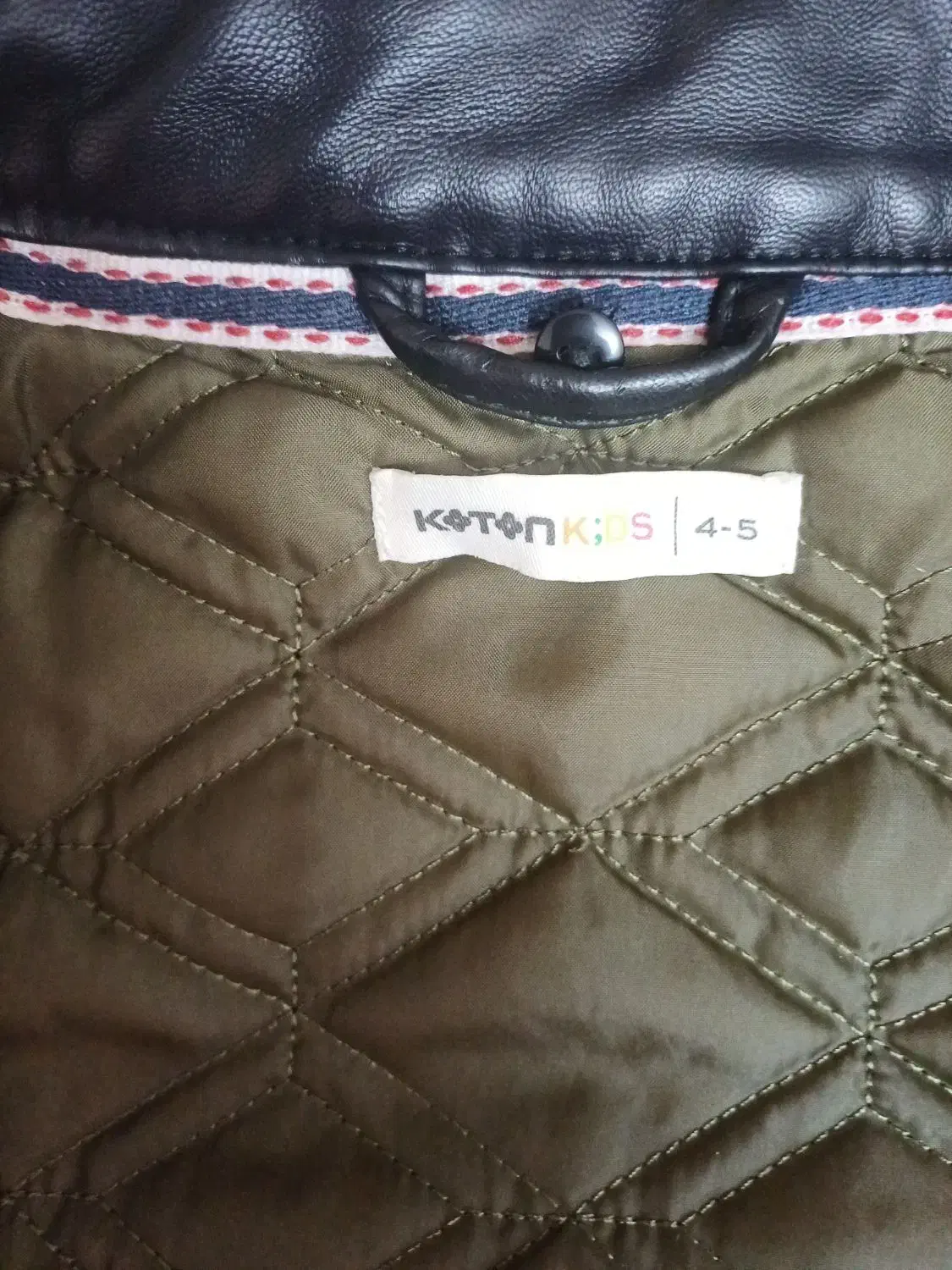 کاپشن چرم پسرانه مارک کتن مناسب 3تا 5سن|کفش و لباس بچه|تهران, نازیآباد|دیوار