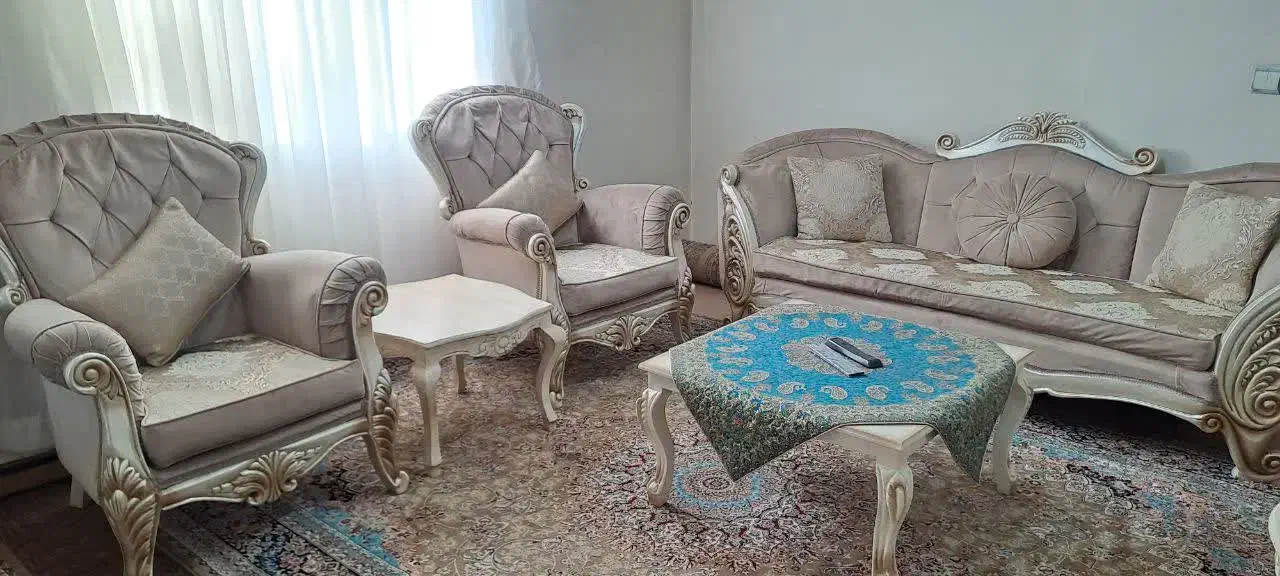 مبل کلاسیک|مبلمان خانگی و میز عسلی|کرج, کلاک نو|دیوار