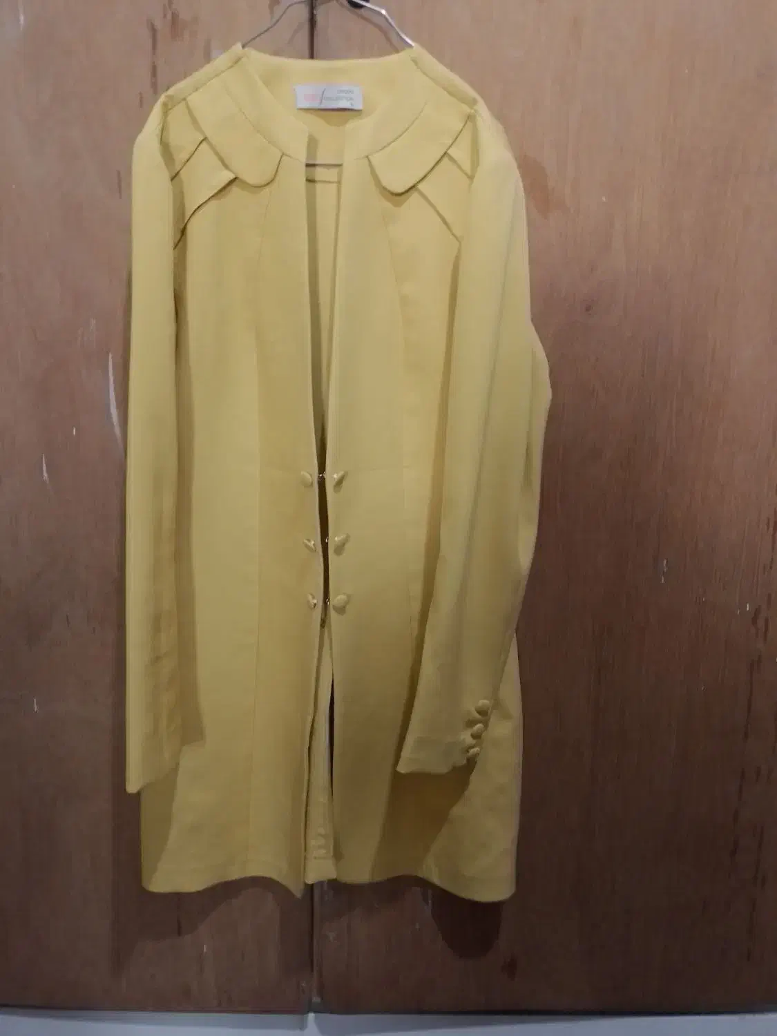 کت مجلسی در اشتهارد|لباس|اشتهارد, |دیوار