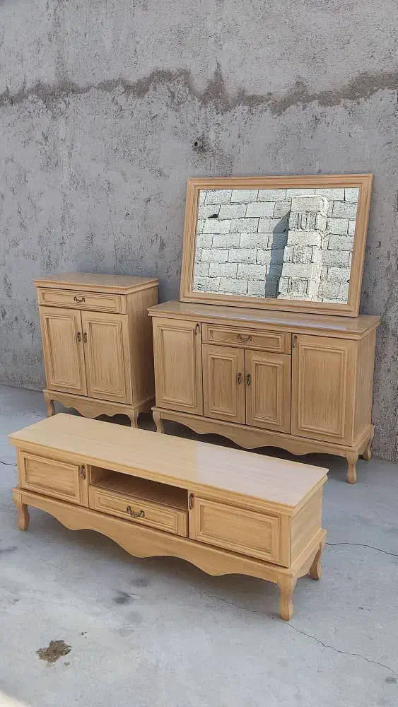 میز تی وی (ویکتوریا )سایز بندی و رنگ بندی داره|میز تلویزیون|تهران, شهید رجایی|دیوار