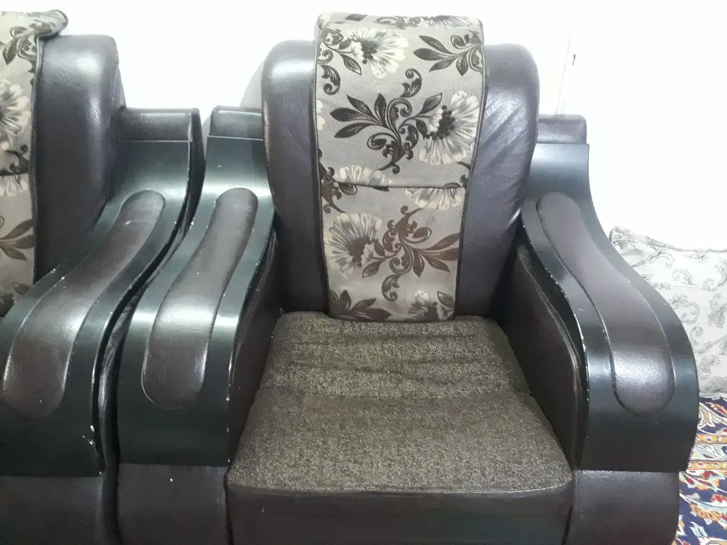 مبل ۷ نفره|مبلمان خانگی و میز عسلی|نیشابور, بنیاد شهید|دیوار