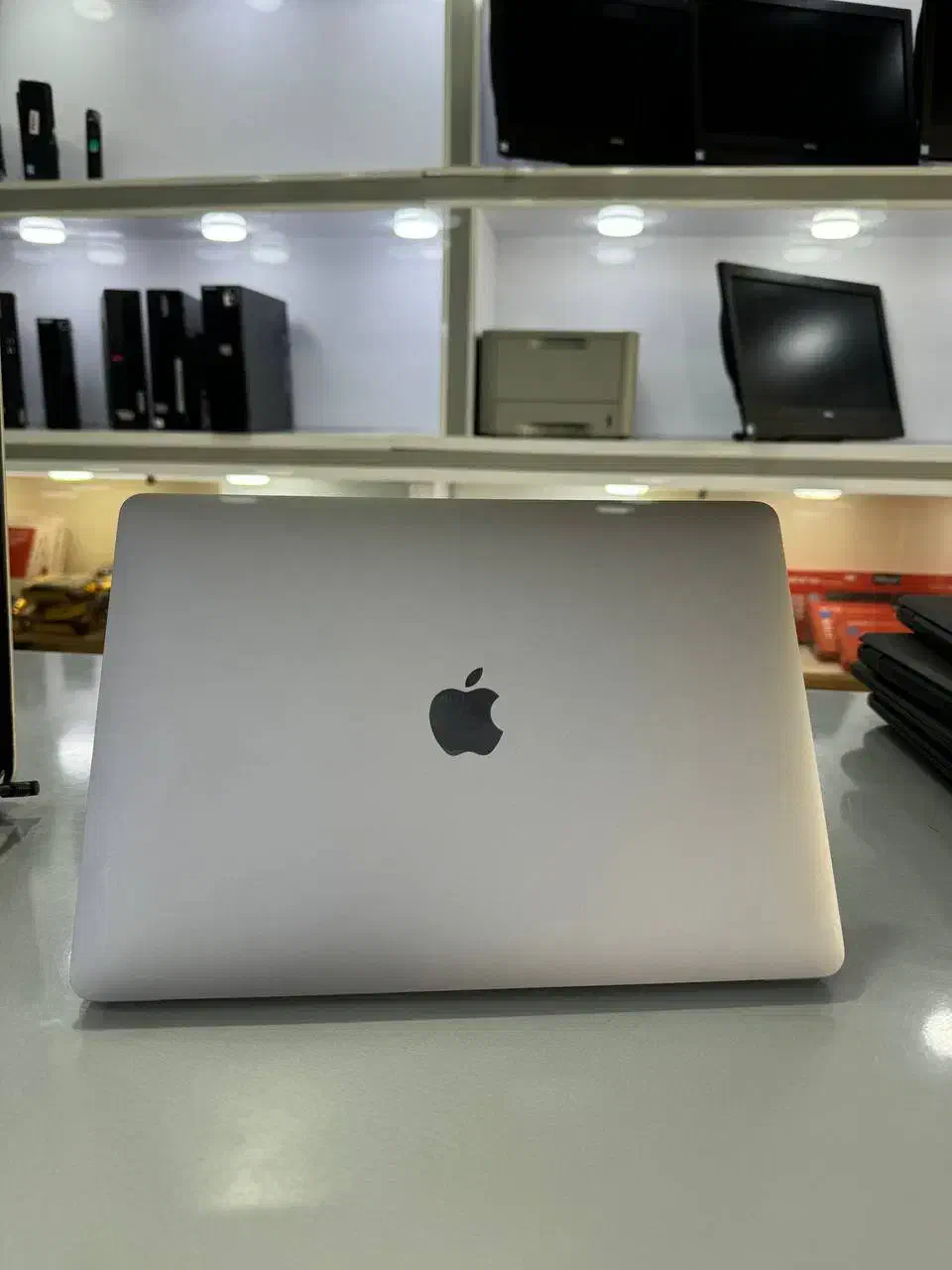 مک بوک ایر 2020|رایانه همراه|کرمان, |دیوار