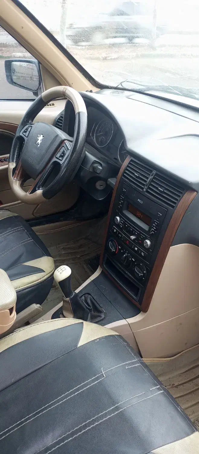 پژو پارس سال مدل 93 داشپورت جدید|خودرو سواری و وانت|مشهد, انقلاب|دیوار