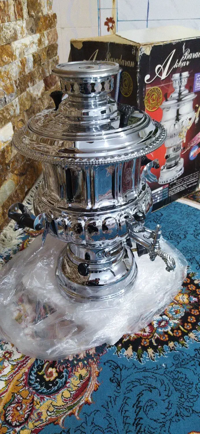 سماور اکبر برادران نو نو نو|سماور، چای‌ساز، قهوه‌ساز|کبودرآهنگ, |دیوار