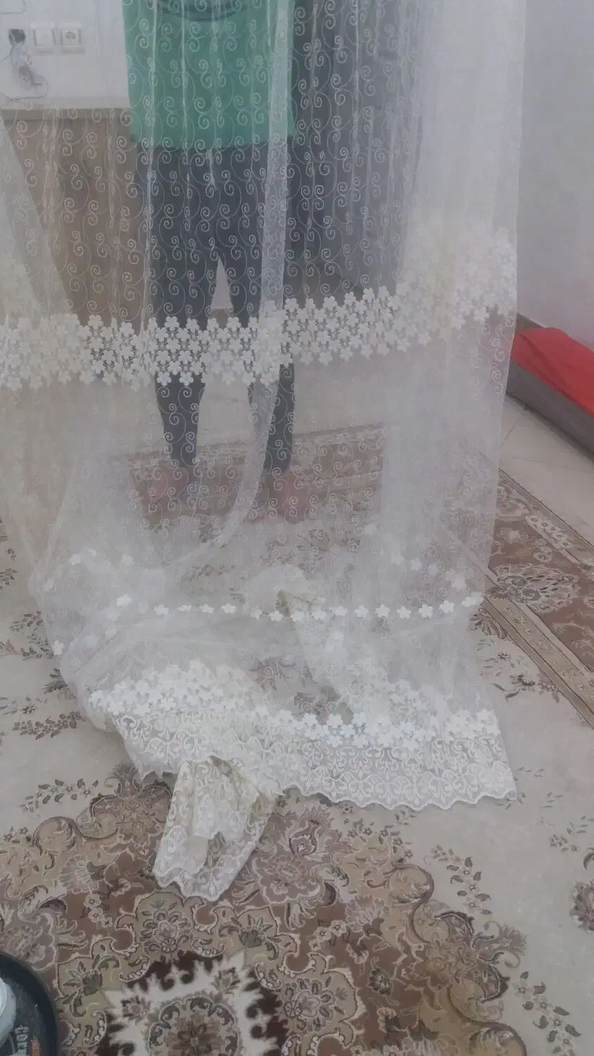 ۶متر پرده نو اصلا استفاده نشوده|پرده، رانر، رومیزی|ملایر, |دیوار