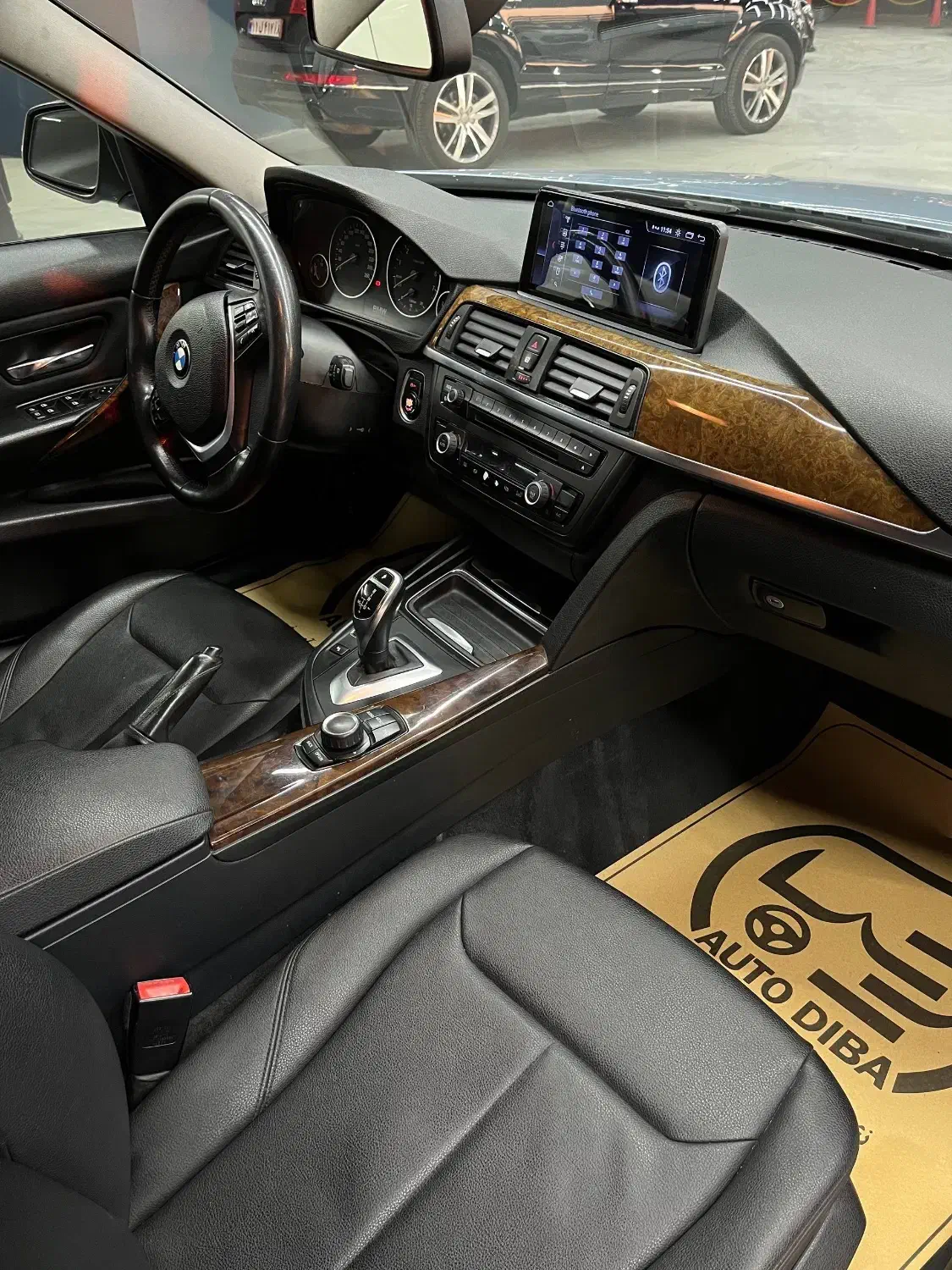 بی ام و سری 320i، مدل 2013|خودرو سواری و وانت|تهران, تجریش|دیوار