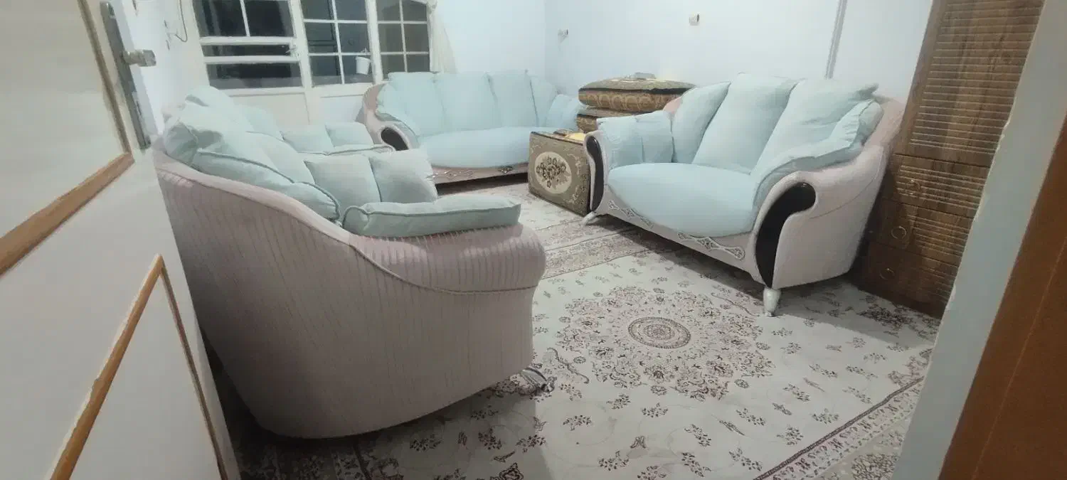 مبل7نفره در حد ، بدون نشستگی و خوردگی|مبلمان خانگی و میز عسلی|سنندج, |دیوار