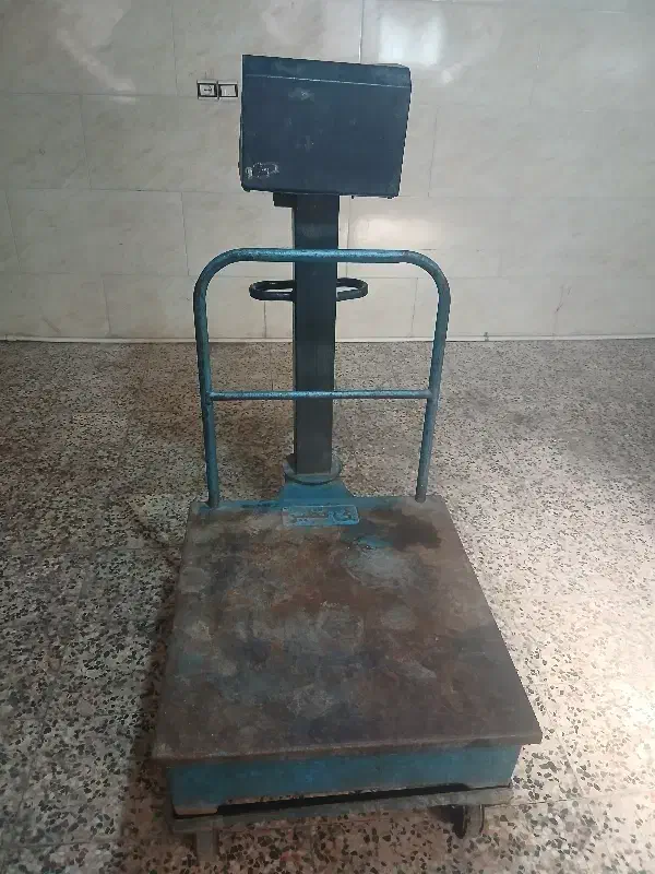 باسکول ۵۰۰ کیلویی|فروشگاه و مغازه|نسیم‌شهر, |دیوار