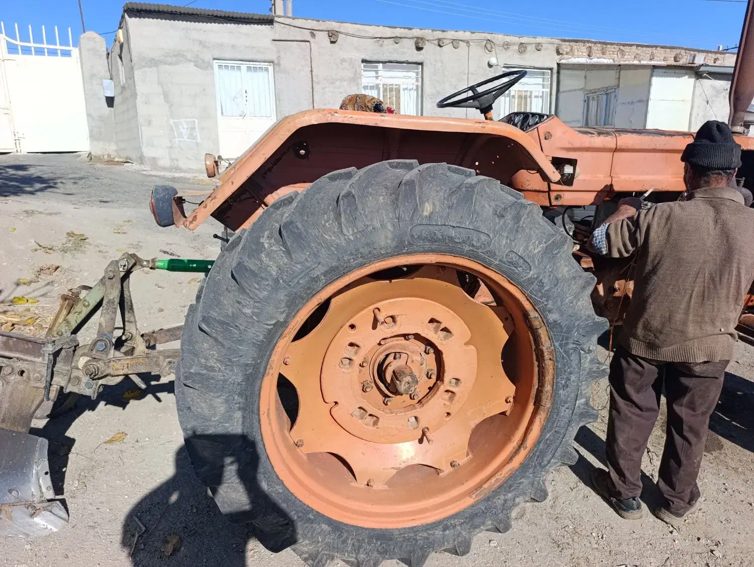 فروش تراکتور رومانی مدل 1365|خودرو سنگین|تیکمه داش, |دیوار