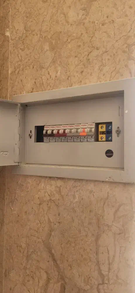 برق ساختمان|خدمات پیشه و مهارت|اهواز, کوی باهنر|دیوار