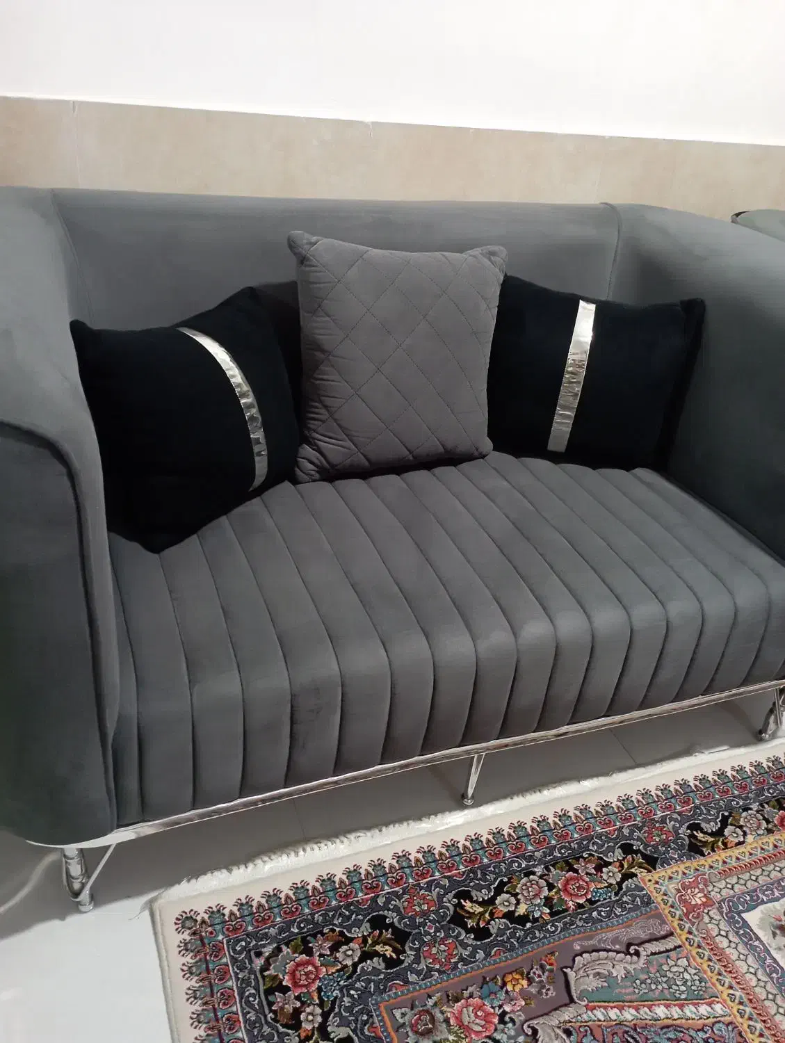 مبل 7 نفره|مبلمان خانگی و میز عسلی|رباط‌کریم, رباط‌کریم|دیوار