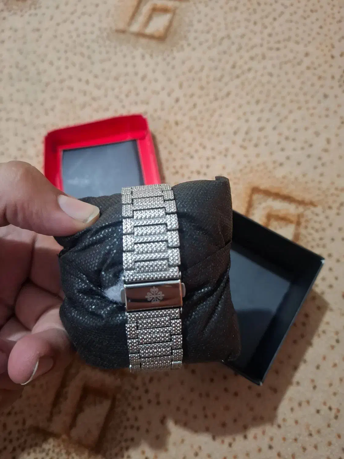 ساعت نگین دار|ساعت|آمل, |دیوار