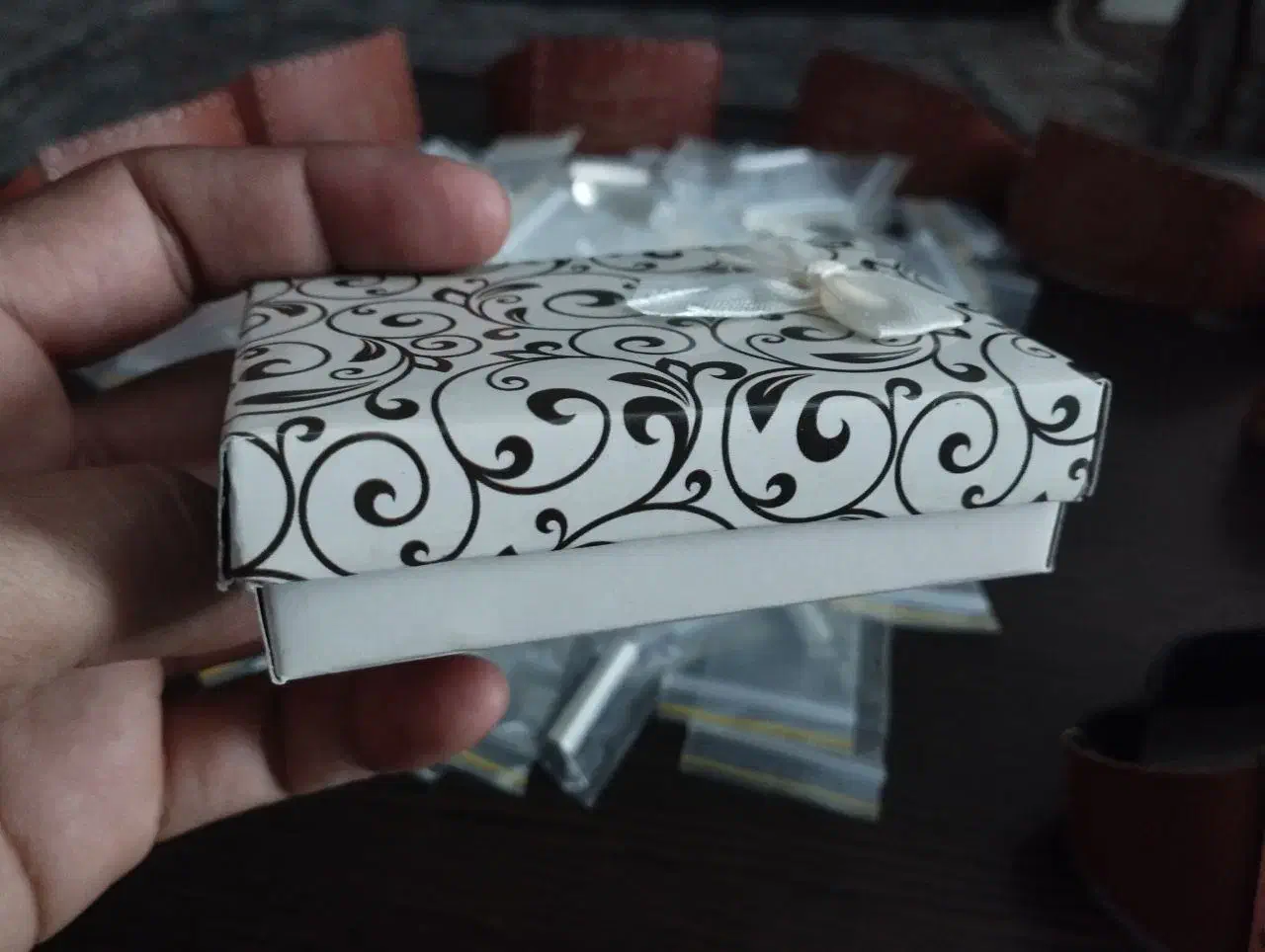 حرز دست‌نویس امام جواد علیه‌السلام محافظی الهی|جواهرات|قم, نخودی|دیوار